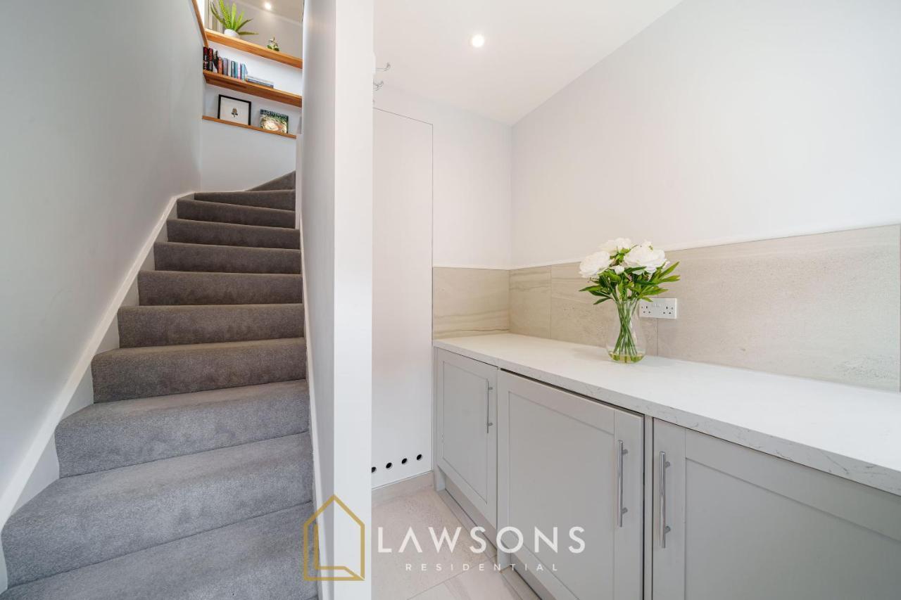Loft Living By Lawsons With Parking Apartment Windsor Luaran gambar