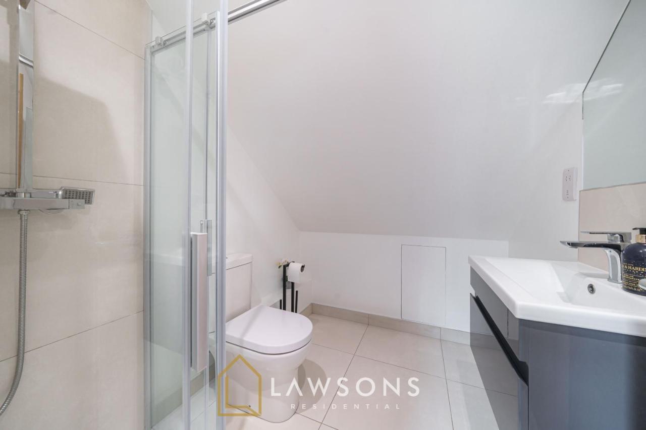 Loft Living By Lawsons With Parking Apartment Windsor Luaran gambar