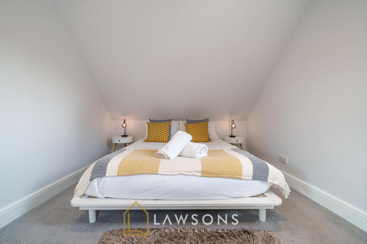 Loft Living By Lawsons With Parking Apartment Windsor Luaran gambar